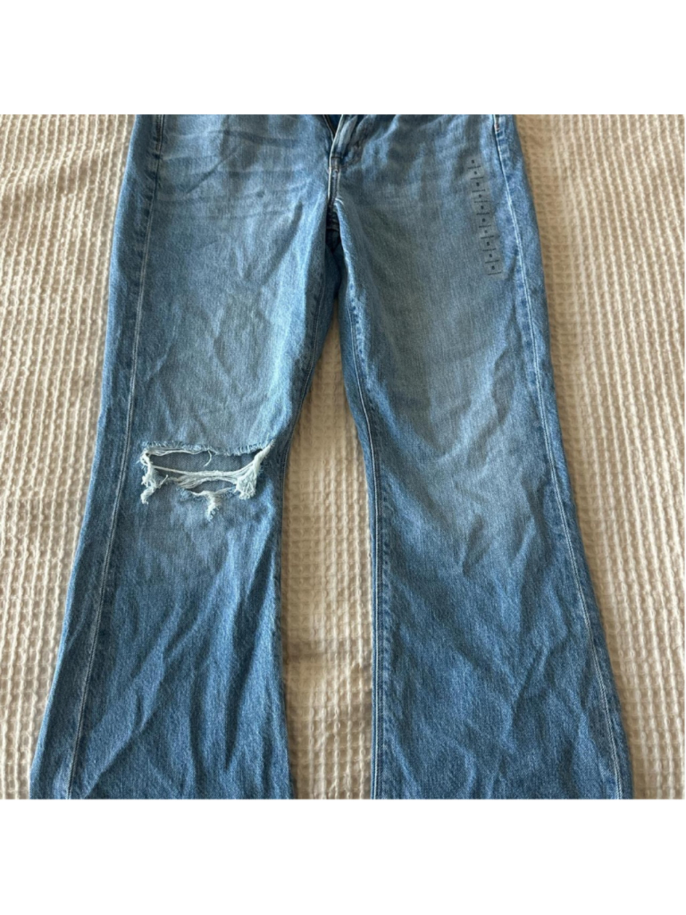 American Eagle blue highest rise 90’s flare jeans brand new with tags #flares